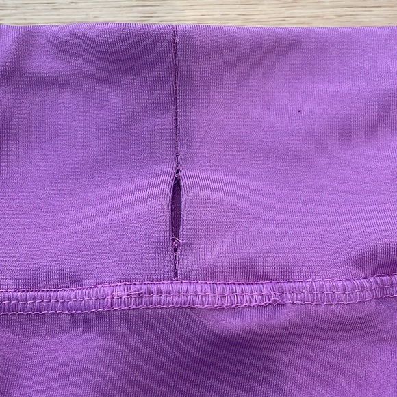 Old Navy Girls Athletic Wear - Picture 4 of 5